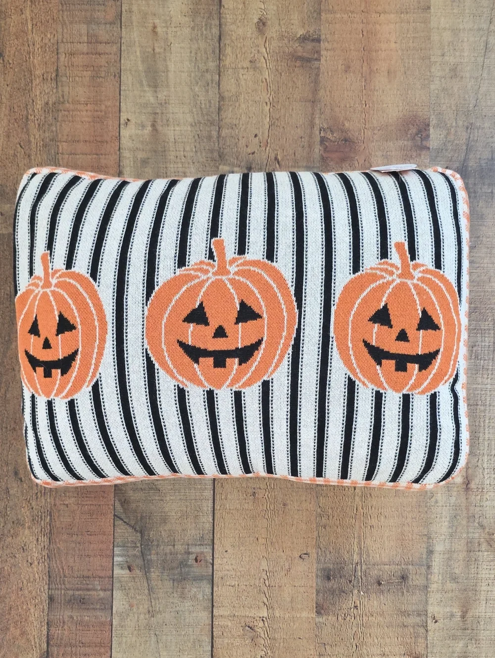 Pillow 14 X 20 IN Large 100% Cotton Halloween Jack-O-Lantern Stripes Pumpkins 🎃